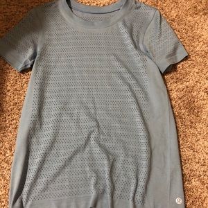 lululemon shirt
